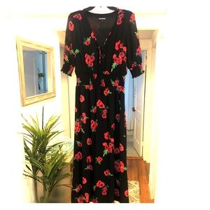 NWOT size medium Express black and red floral maxi